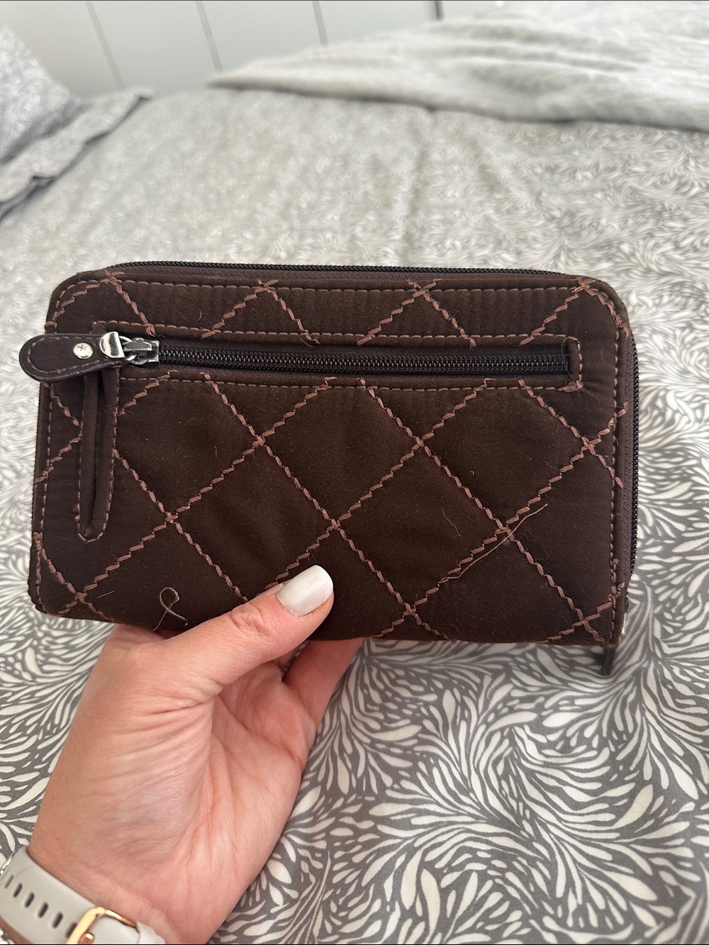 Vera Bradley Quilted Brown Zip Wallet - Picture 2 of 5